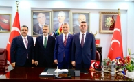 Ticaret Bakanı Ömer Bolat, MHP İl Başkanlığı'nı Ziyaret Etti