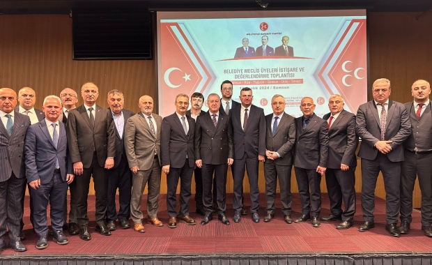 Trabzon'dan MHP'den Samsun'a Çıkarma