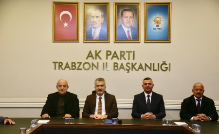 Tolgay Sivrikaya'dan Sezgin Mumcu'ya İade-İ Ziyaret